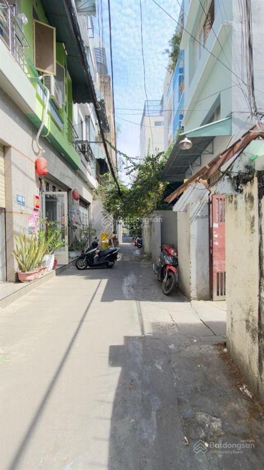 Nhà đẹp 2 tầng phan xích long đang cho thuê 15 triệu/tháng. chỉ 5,5 tỷ .