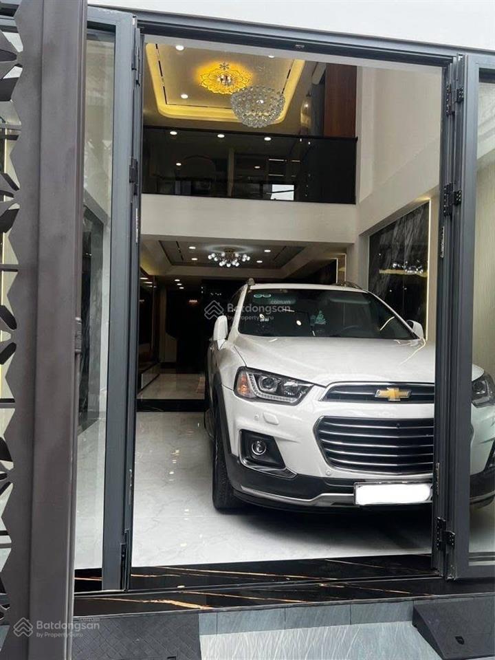 Bán nhà hẻm xe hơi điện biên phủ sát quận 1 5 tầng mới giá 7.x tỷ