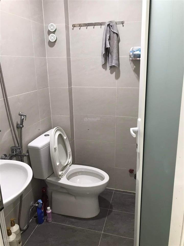 40m², 3,7tr, full nội thất, gần đh, siêu thị, chợ, ở mặt tiền đường 20m