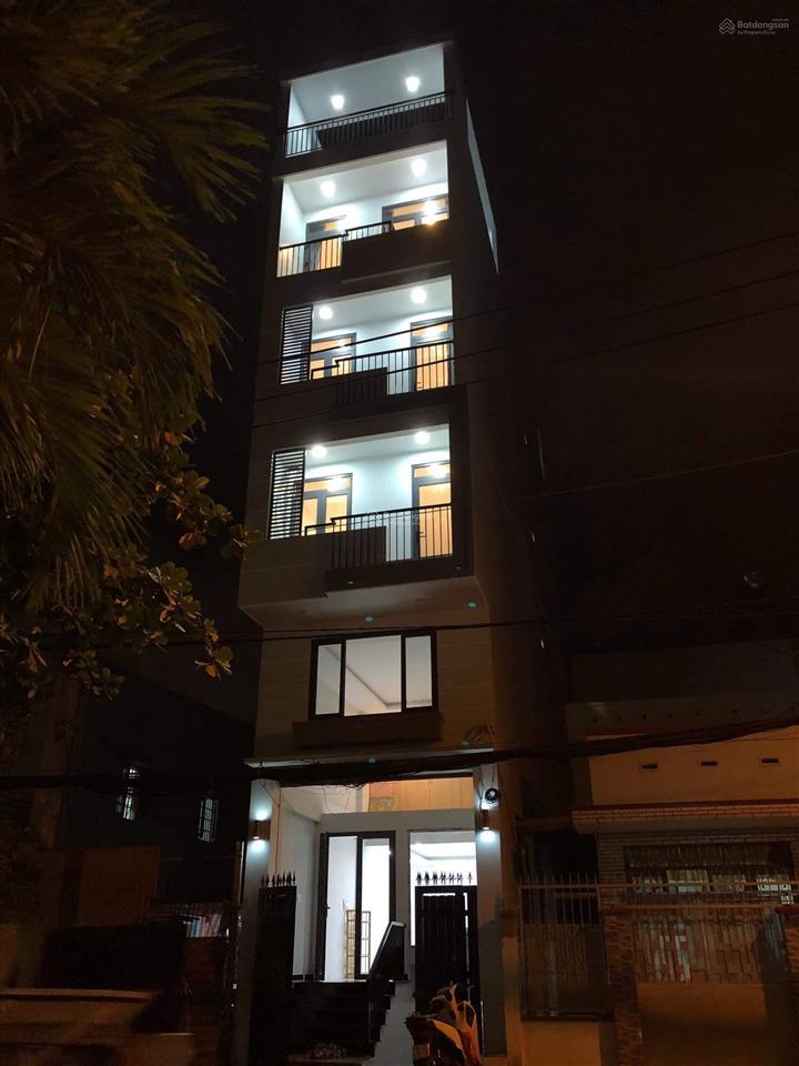 40m², 3,7tr, full nội thất, gần đh, siêu thị, chợ, ở mặt tiền đường 20m