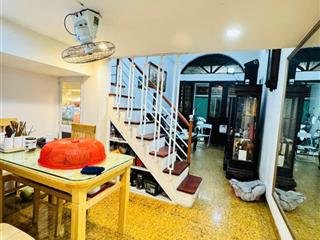 Hoàng liệt  hoàng mai  nhà đẹp như phân lô 62.4m 4 tầng kcbt ô tô tránh