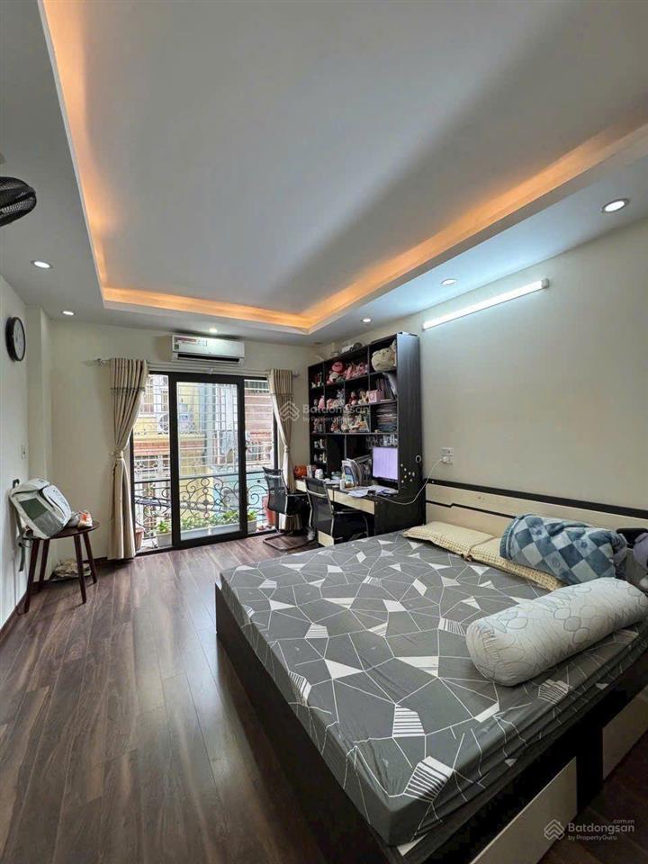 Nhà định công thượng ngõ thông kinh doanh ô tô đỗ cửa full nội thất xịn giá 11 t