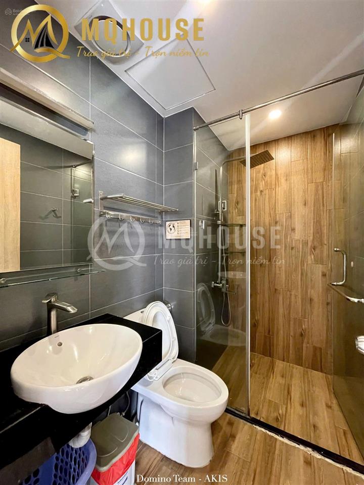 Siêu hot! căn studio phong cách hiện đại, ánh sáng tự nhiên ban công view mở  ngay metro