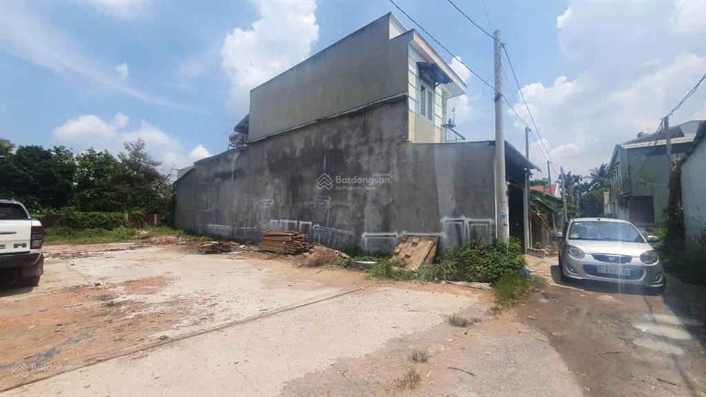 Nhà 1 trệt 1 lầu tại thuận an bình dương 5x24 thổ cư 100