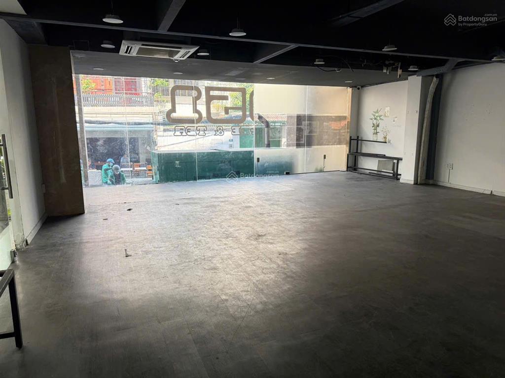 Cho thuê văn phòng 12a núi thành, p13, tân bình vị trí đẹp dt 63.23m2