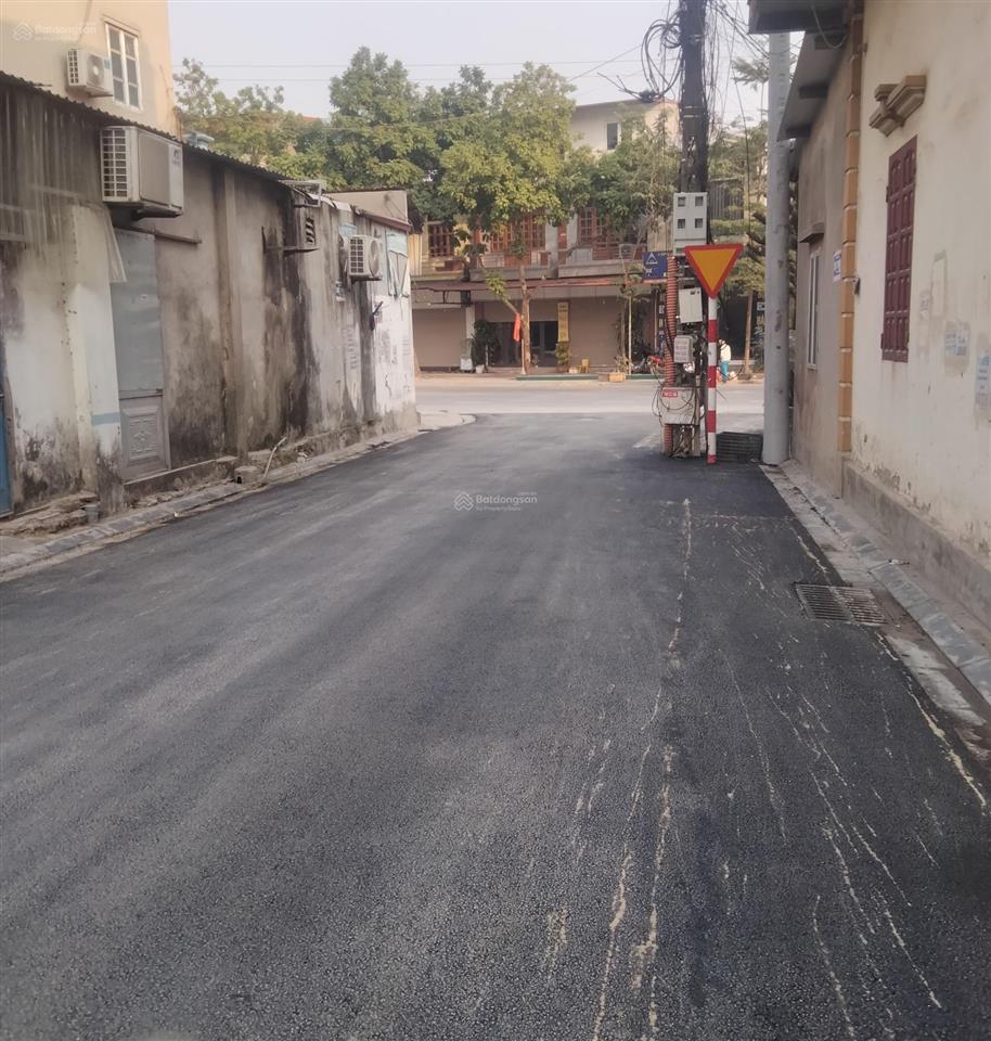 Chủ cần tiền bán gấp đất thị trấn đông anh 66m2 mt 5m. đường thông ô tô tránh tiện ích bạt ngàn