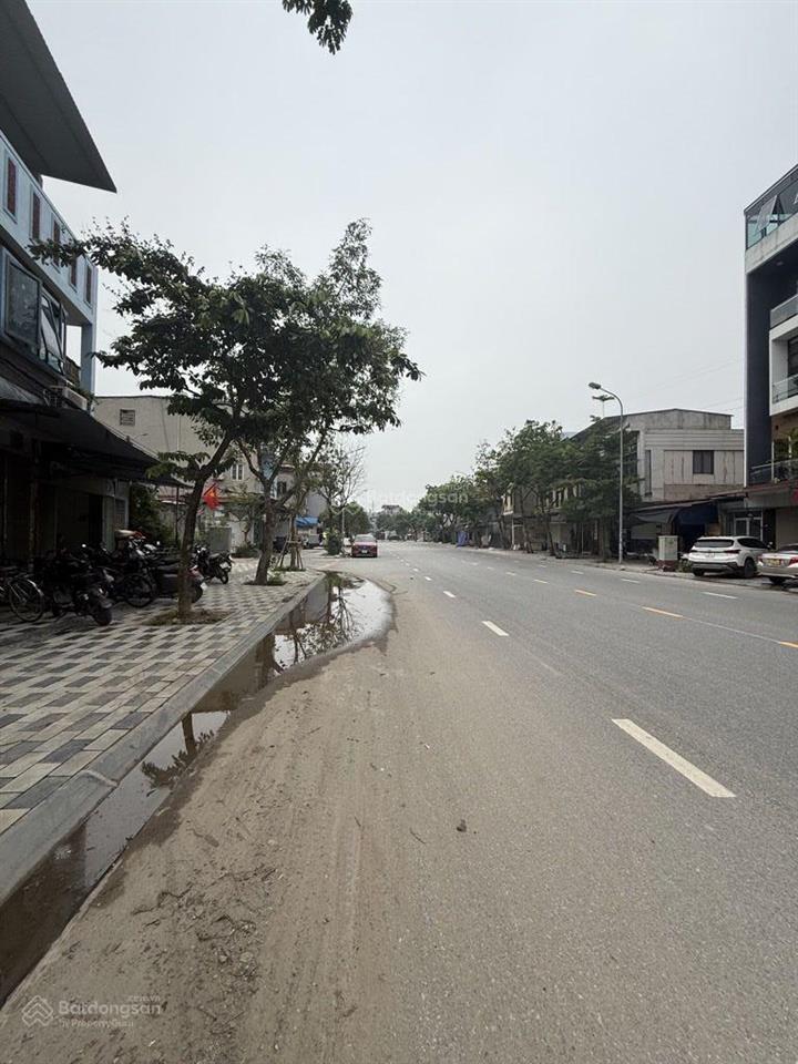 Chủ cần tiền bán gấp đất thị trấn đông anh 66m2 mt 5m. đường thông ô tô tránh tiện ích bạt ngàn