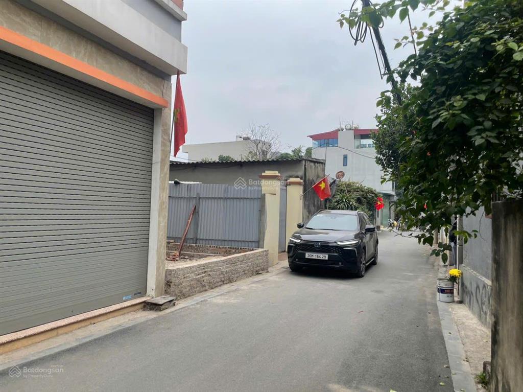 Nhà  vườn trung tâm đông anh, s200m, full thổ cư, mt rộng 11m, ô tô ngủ trong đất.