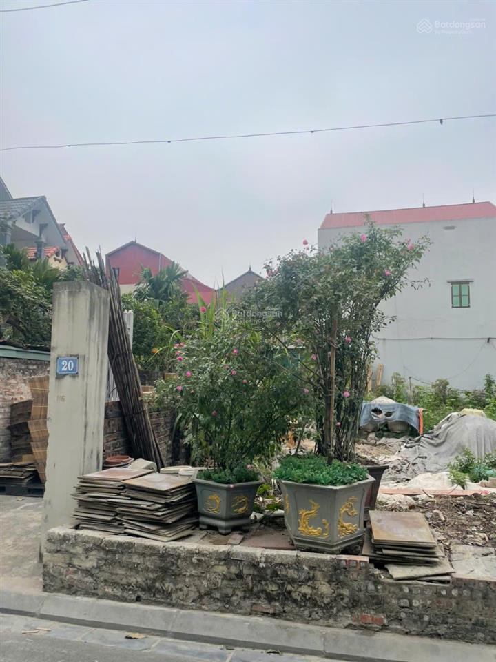 Nhà  vườn trung tâm đông anh, s200m, full thổ cư, mt rộng 11m, ô tô ngủ trong đất.