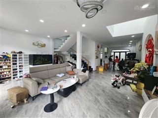 Bán nhà quận 7, tân hưng, 100m2 4 tầng, 4pn wc khép kín đối diện cv, nhỉnh 17 tỷ tặng toàn bộ