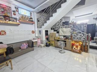 80m2  hồng lạc tân bình  4 tầng  hxh 4m  sổ nở hậu 6.5m  hoàn công đủ  nhà rộng  ở lâu dài