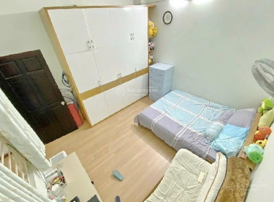 4 x 15m  ngã tư âu cơ lạc long quân  nguyễn thị nhỏ  3 tầng btct  hxh tới cửa  6,7 tỷ