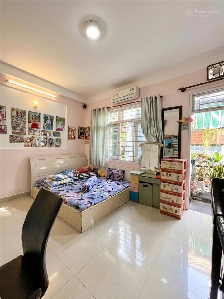 4.9 x 14m  lý thường kiệt  4 tầng btct  hxh thông  chỉ 7.9 tỷ tl