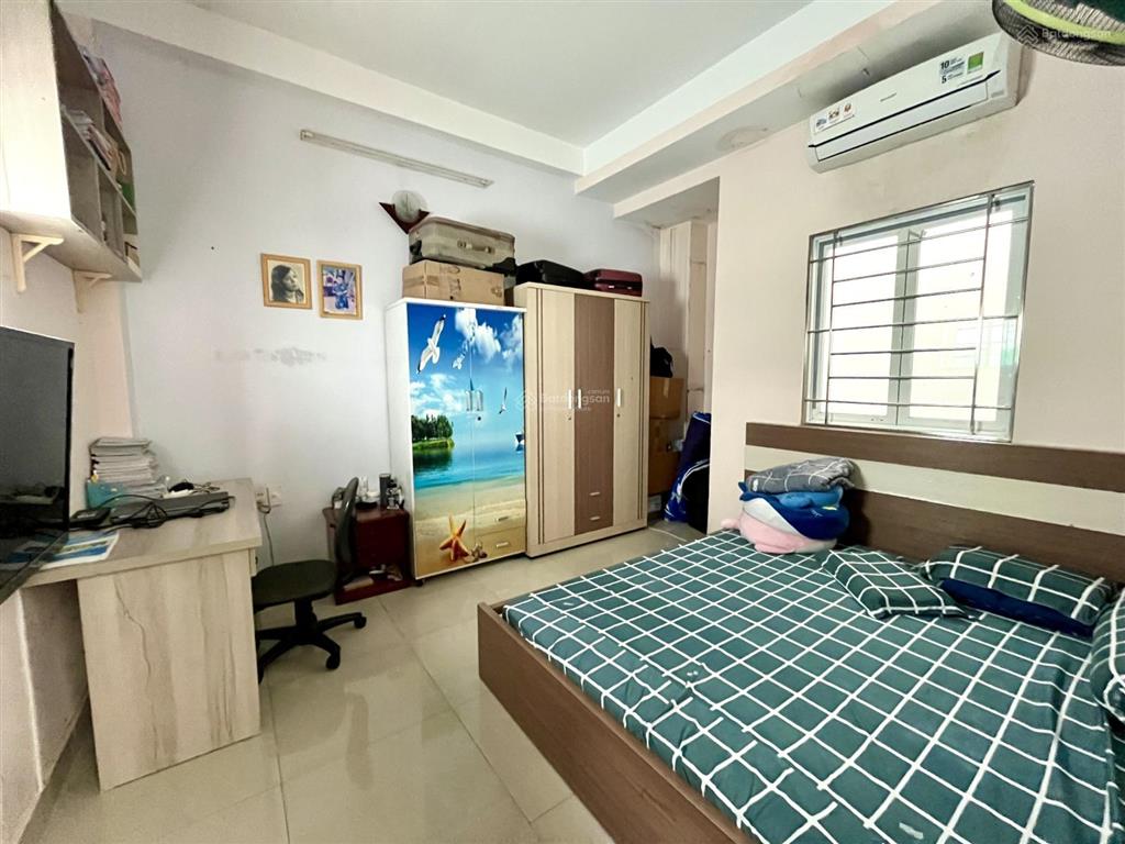 4.9 x 14m  lý thường kiệt  4 tầng btct  hxh thông  chỉ 7.9 tỷ tl