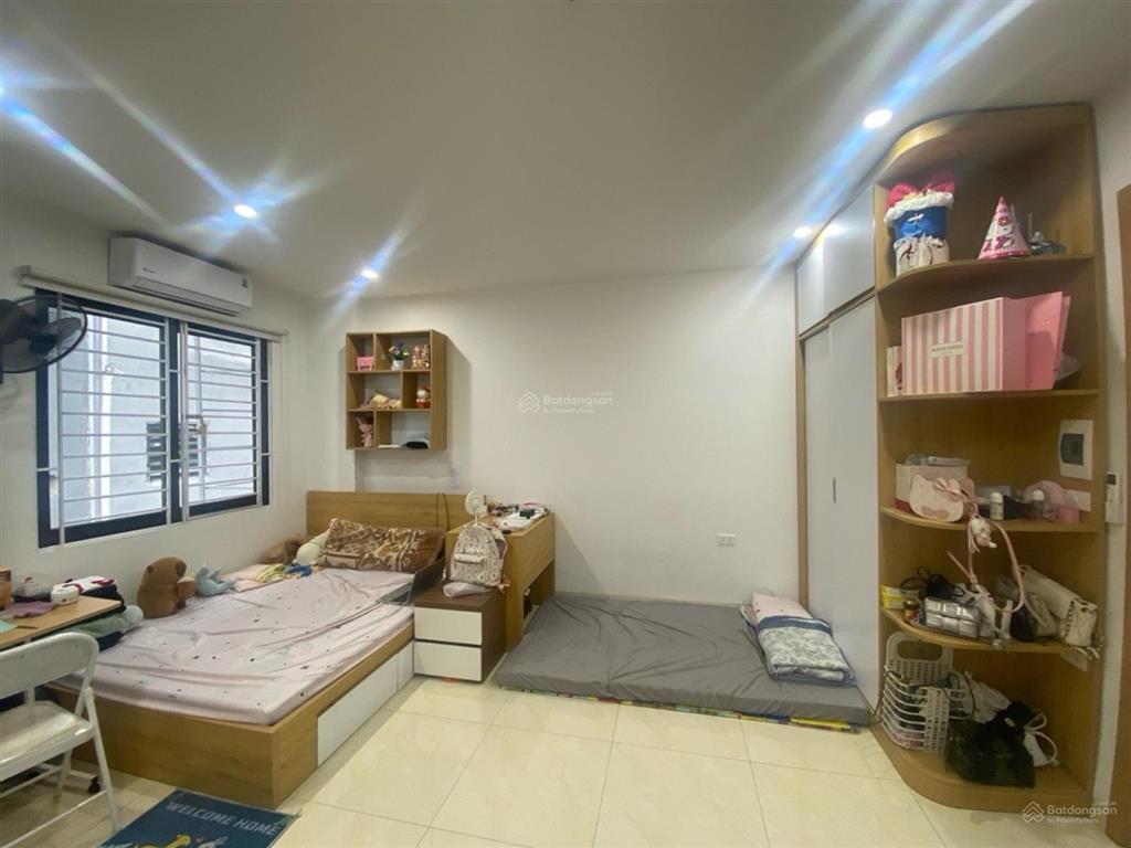Nhà đẹp xuân đỉnh, 8 tầng bề thế, sát mặt phố, dòng tiền 1 tỷ/năm, 66m2, giá chào 20 tỷ.