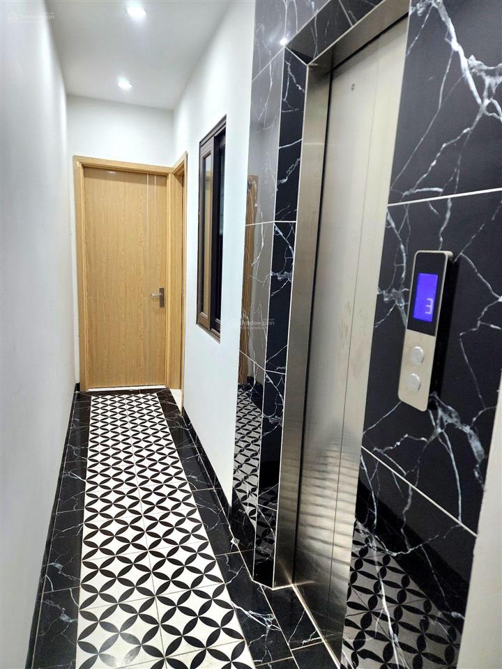 Bán nhà cầu giấy, 6 tầng thang máy, 11 phòng khép kín, gần đại học sư phạm, 52m2 chỉ 14.8 tỷ.