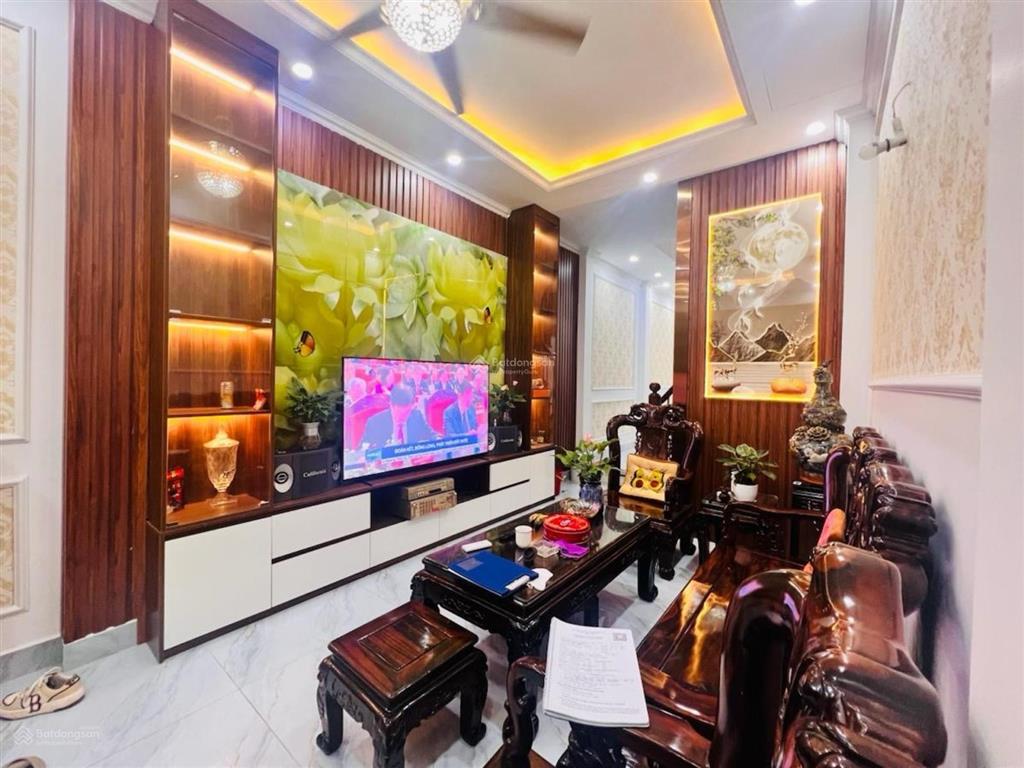 Bán nhà thụy khuê, 5 tầng lô góc mới đẹp, 10m ô tô, sát phố, 45m2, 13.8 tỷ.
