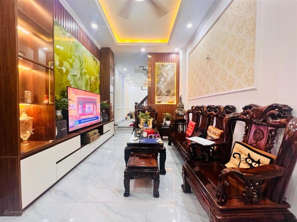 Bán nhà thụy khuê, 5 tầng lô góc mới đẹp, 10m ô tô, sát phố, 45m2, 13.8 tỷ.