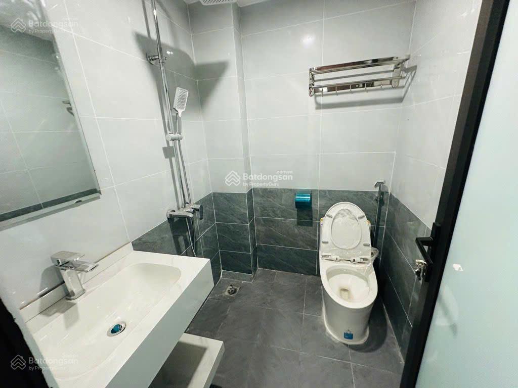 Cho thuê nhà riêng tại ngõ 15 đường lai xá, 15 triệu, 34 m2