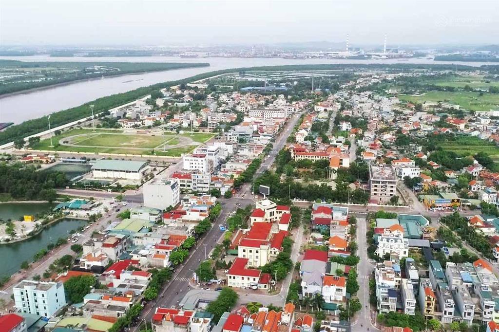 Đất diện tích rộng ở quảng ninh, còn thương lượng mạnh với khách thiện chí