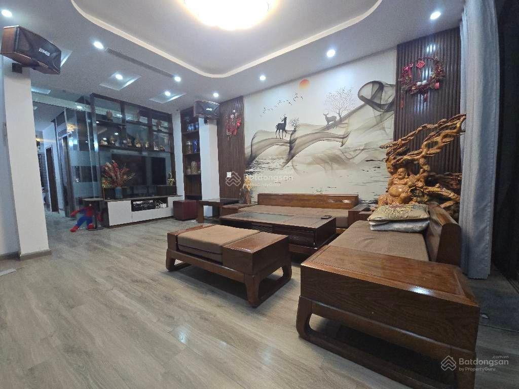 Lô góc 59m  6 tầng thang máy  ô tô tránh  gần aeon long biên