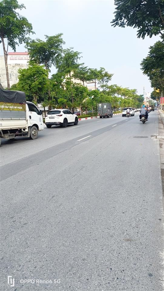 Chính chủ nhờ bán 155m đất tại thạch bàn mặt đường oto tránh. phù hợp xây biệt thự, căn hộ dv...