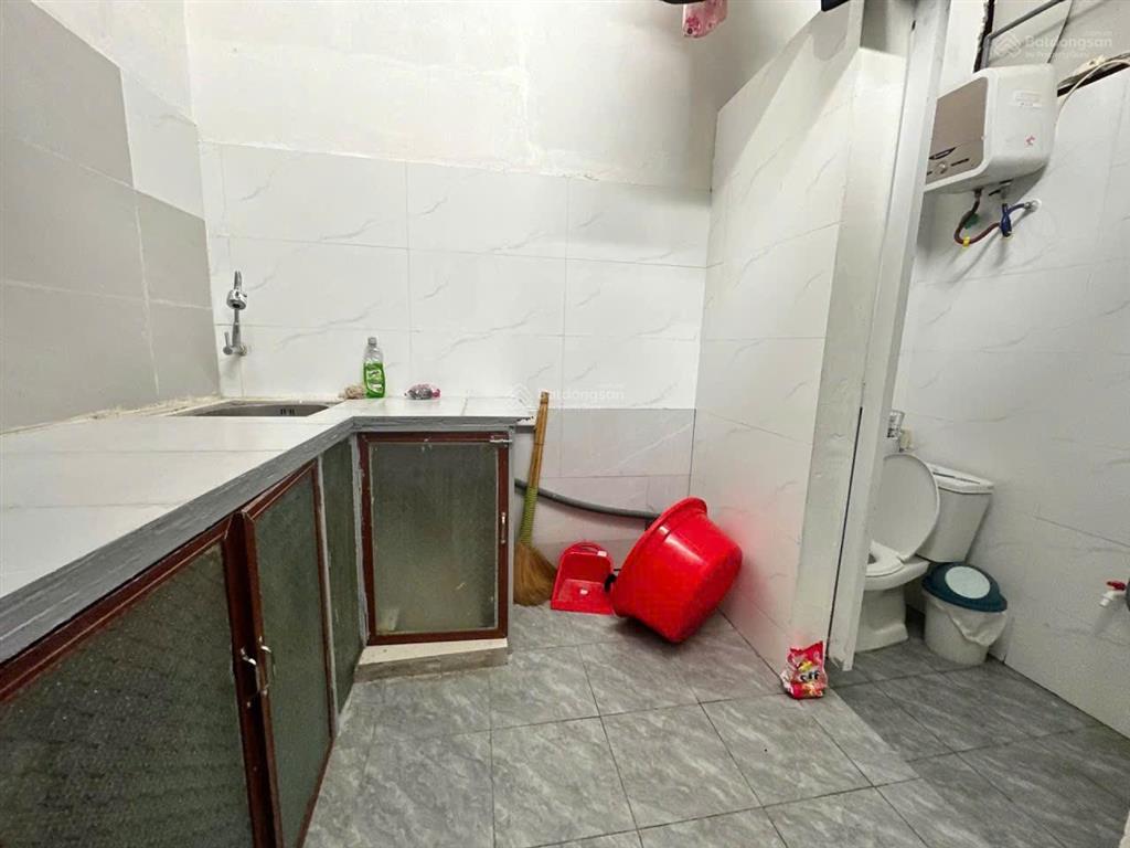 Đầu tư nhỏ tiền chỉ nhỉnh 1 tỷ ngay long biên rất khó để có căn thứ 2 như này!!!