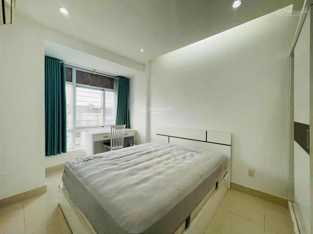 Cho thuê cc 2pn, 12 triệu vnd, 70m2 tại sky garden 3, q7, hcm  đẹp, nhiều tiện ích