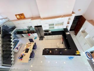 Bán penthouse cc 3pn 3wc, 270m2 tại phú hoàng anh, nhà bè, 8,3 tỷ gấp
