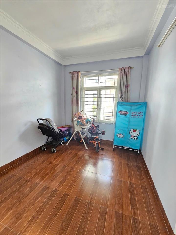 Bán nhà phạm ngũ lão  hồng gai  quảng ninh  84m2x3t  mt 6m  giá chỉ 3,4 tỷ