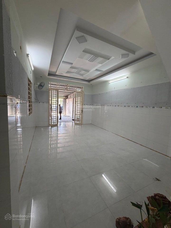 Nhà mặt tiền tân thông hội  ngay bò tơ hồng đào  5x30 trệt lầu 4pn  chỉ 2 tỷ 990