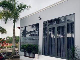 Bán xưởng may 2500m2 full thổ  mt đường container  giá 14 tỷ tl