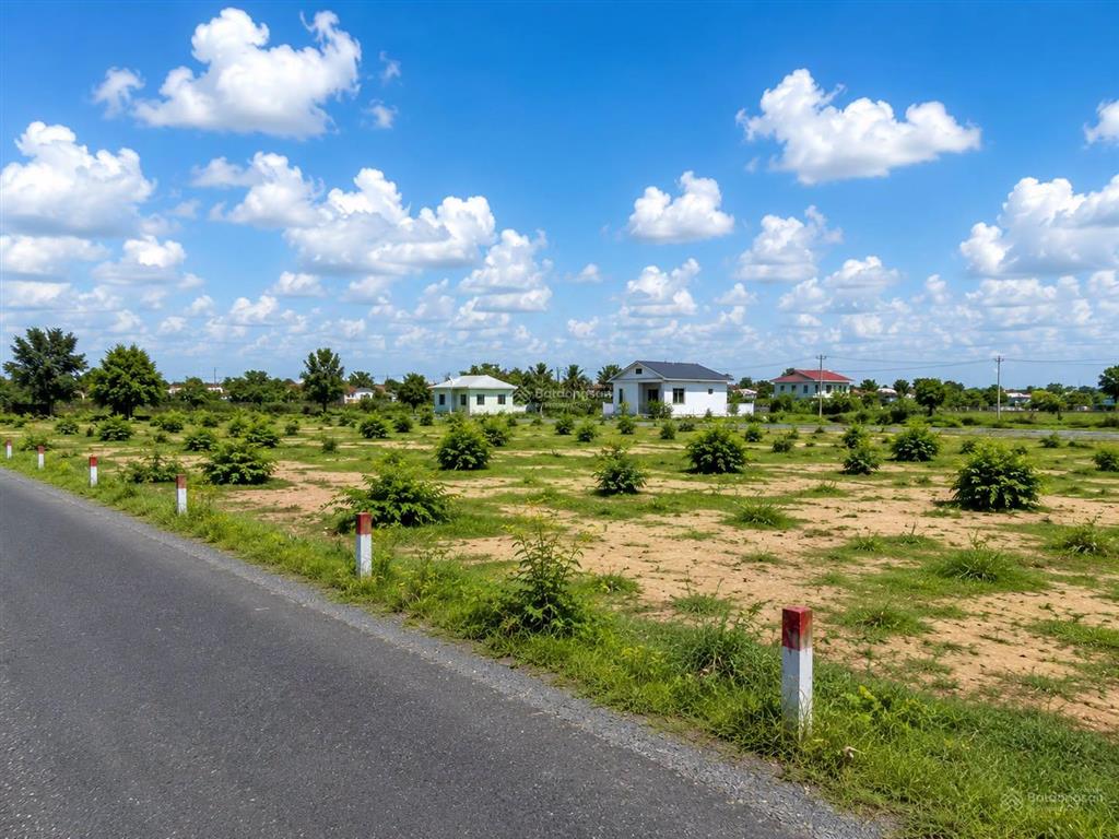 Chỉ 980 triệu  đất vườn 500m2  thái mỹ  gần ql22  đường nhựa oto vô đất