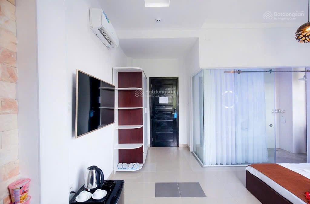 Khách sạn 2 sao 853m2  thị trấn củ chi  4 tầng, 20 phòng  thu nhập gần 2 tỷ/năm  giá chỉ 15 tỷ