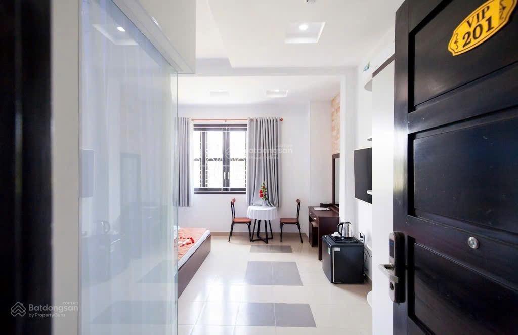 Khách sạn 2 sao 853m2  thị trấn củ chi  4 tầng, 20 phòng  thu nhập gần 2 tỷ/năm  giá chỉ 15 tỷ