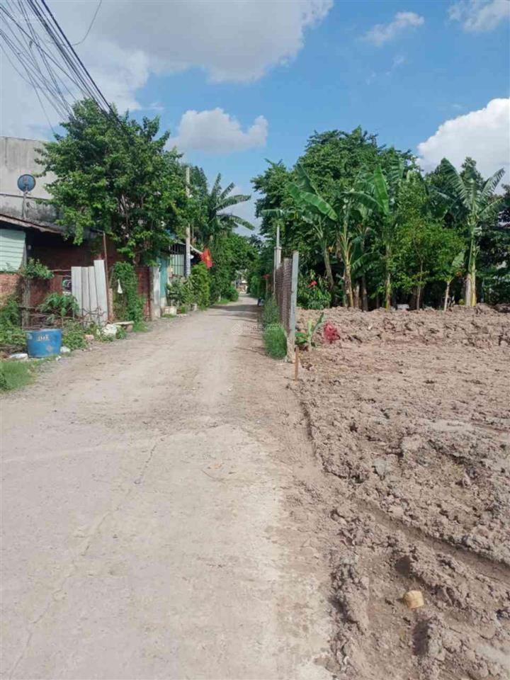 Đất xây nhà vườn bà điểm hóc môn  636m2 có thổ cư chỉ 5 tỷ 8 tl
