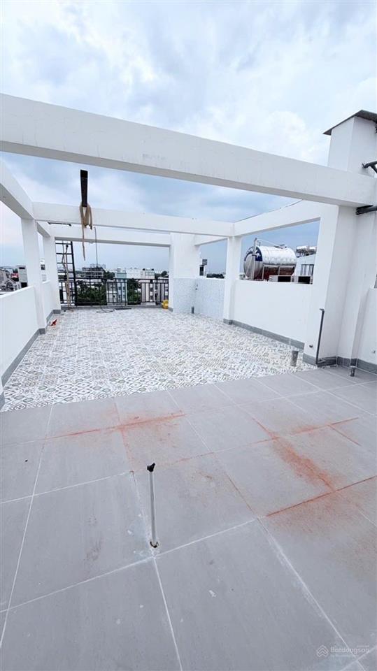 Hàng new 100%  chdv vườn lài 170m2  30 phòng thu 105tr/tháng chỉ 1x tỷ tl