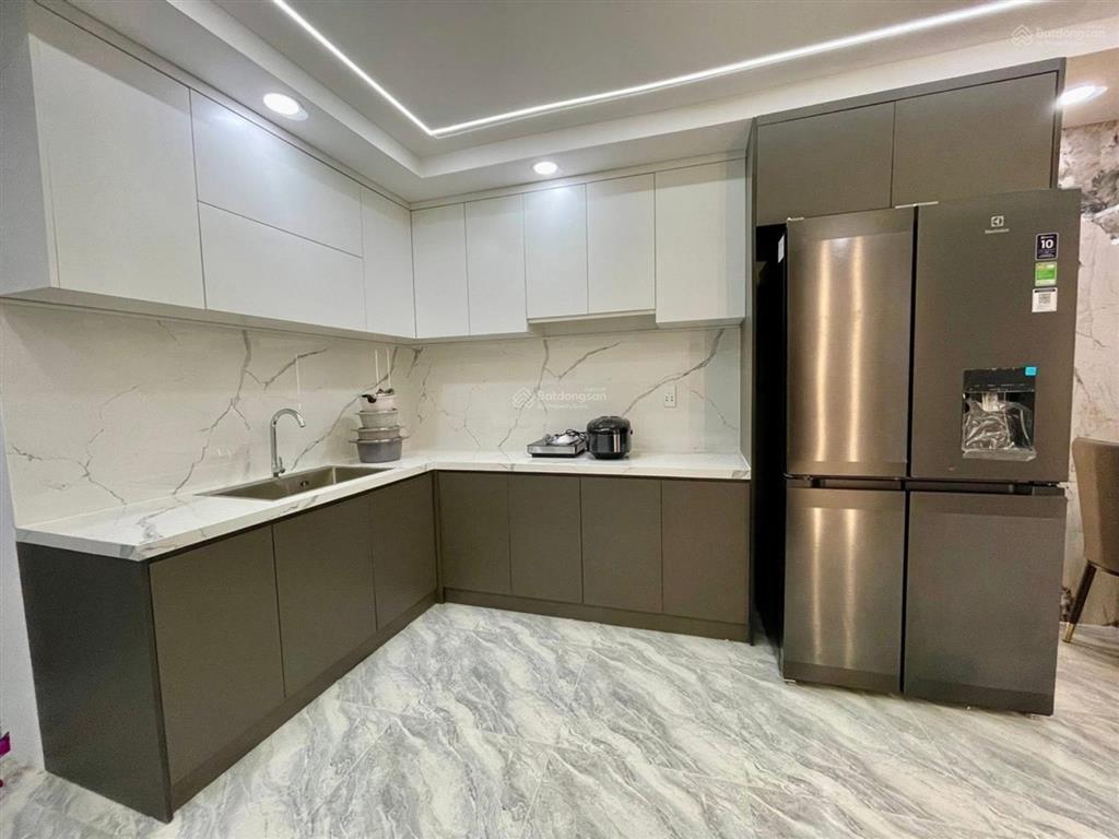 Nhà mới shr 40m2  quang trung sát emart 2 full nội thất chỉ 3,68 tỷ