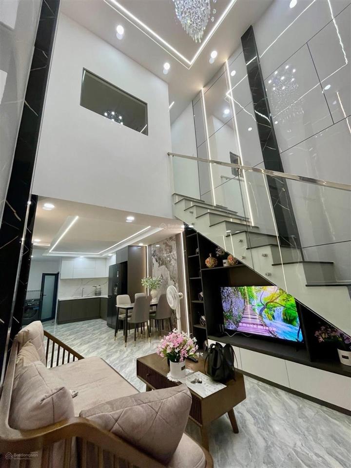 Nhà mới shr 40m2  quang trung sát emart 2 full nội thất chỉ 3,68 tỷ