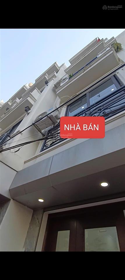 Nhà đẹp 4 tầng đông dư, gia lâm sát ủy ban, ở ngay vị trí trong đê đông dư,