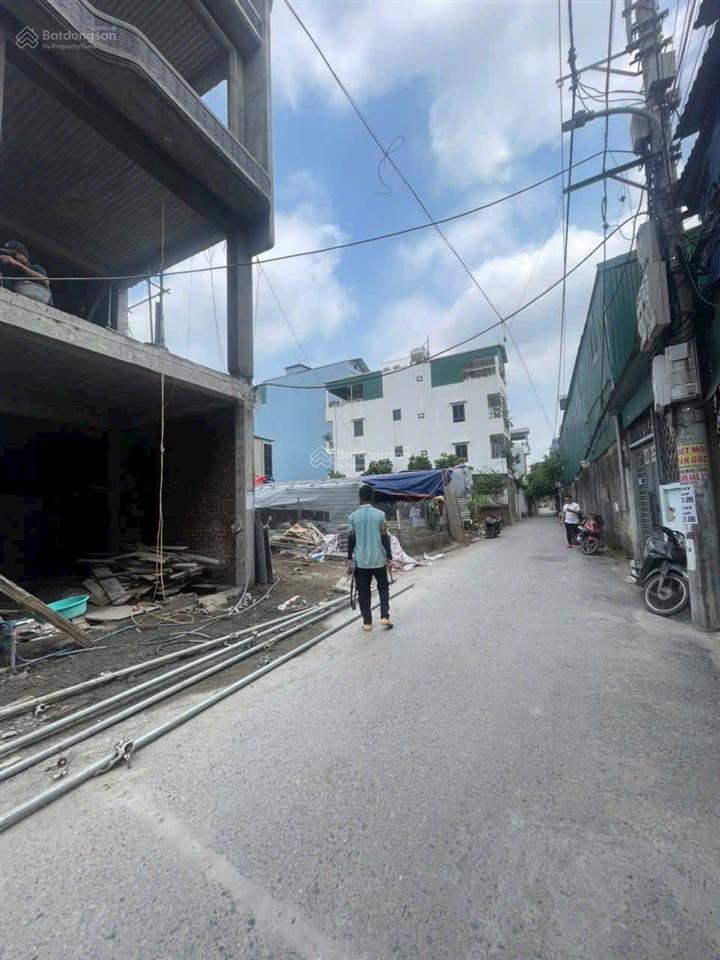 Nhà mặt phố giá như ngoại ô tại cự khối  bát khối  long biên  hà nội