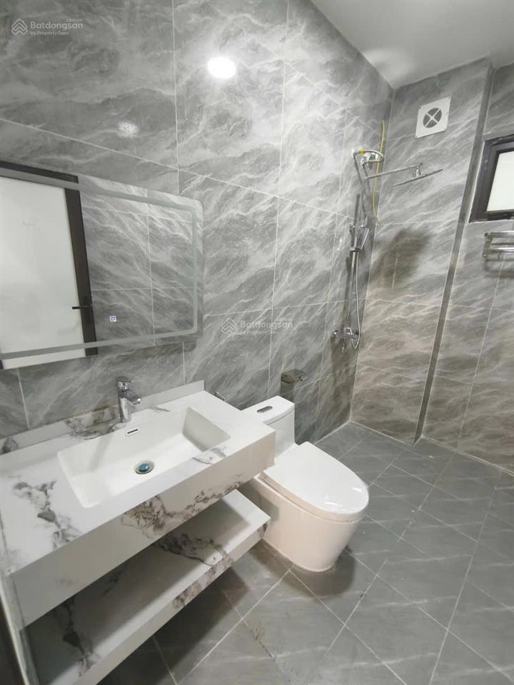 Bán nhà phường sài đồng long biên ngõ ô tô có thang máy vị trí đẹp ở luôn