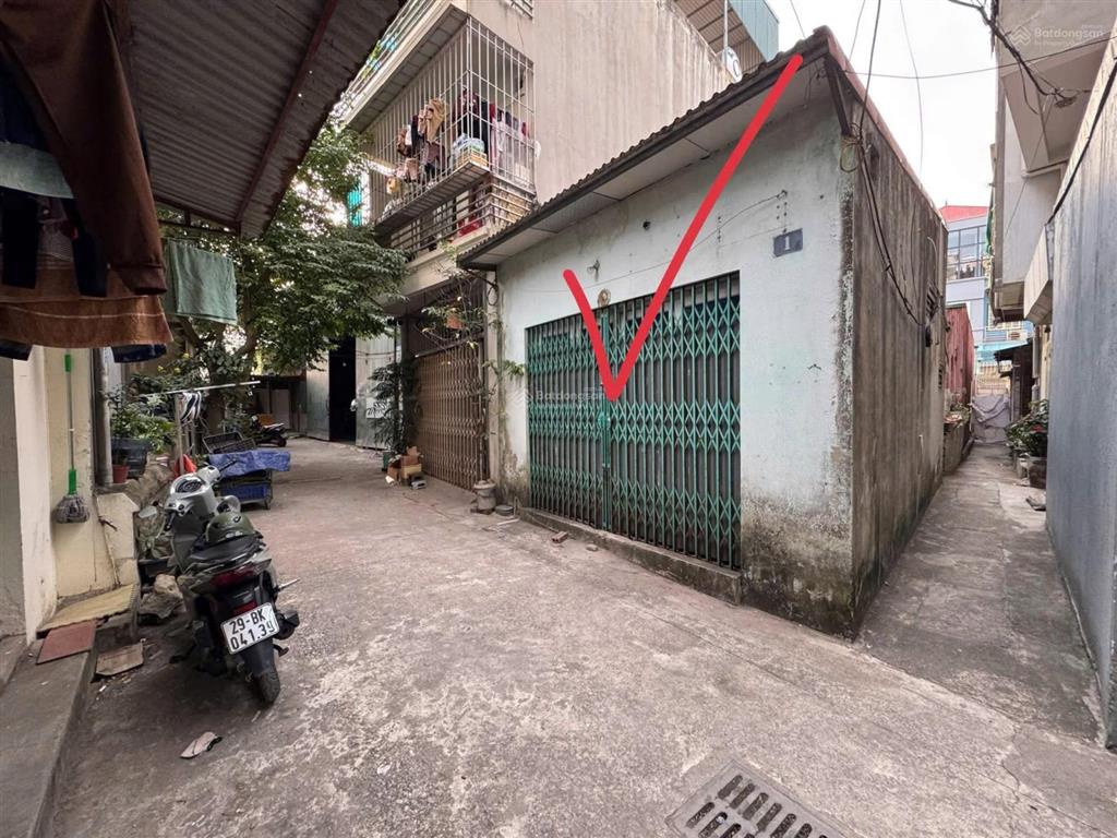 Chính chủ nhờ bán lô góc 2 mt tại việt hưng long biên hn sẵn nhà c4 cho thuê , ô tô vào