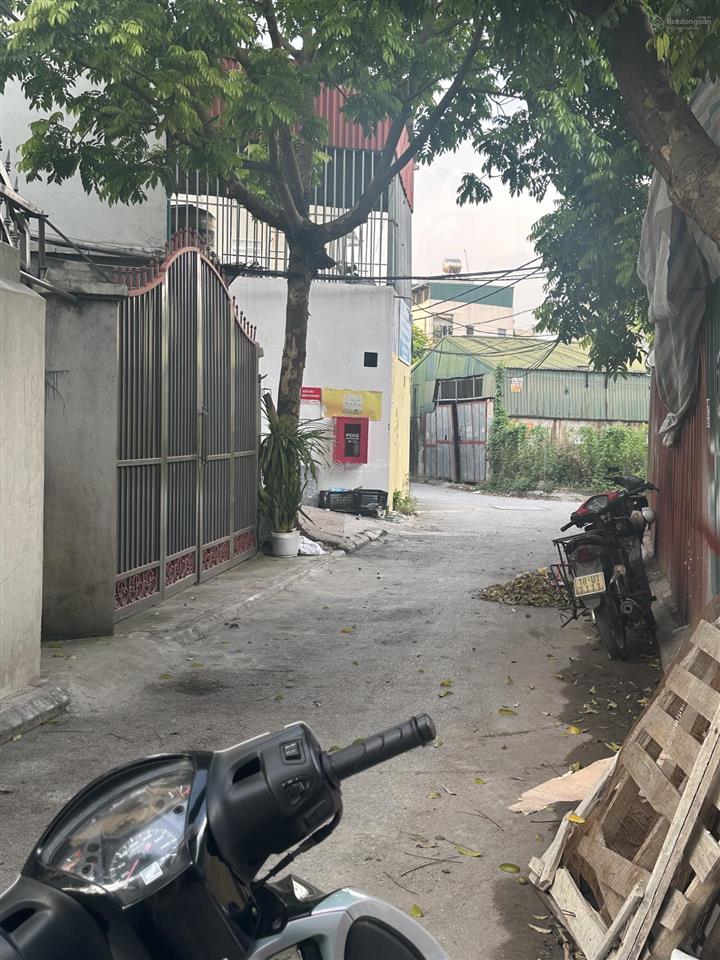 Chính chủ cần bán đất vườn tại cự khối long biên. vị trí đẹp tại cự khối, long biên,