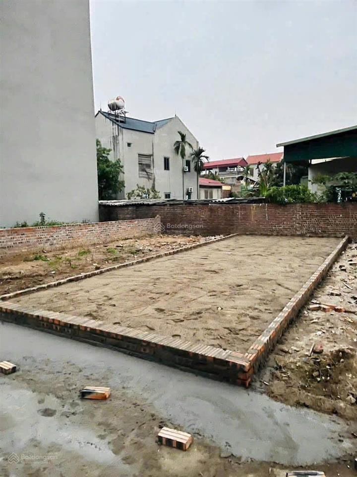 Hàng hiếm cự khối bát khối, long biên, hà nội. vị trí đẹp ngay sau chợ cự khối