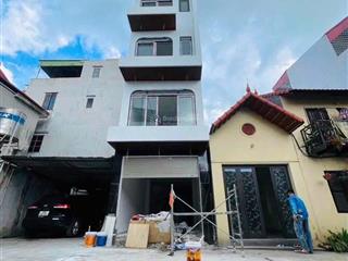 Nhà mới đẳng cấp thạch bàn, long biên. gara ô tô 7 chỗ, thang máy, full nội thất cao cấp