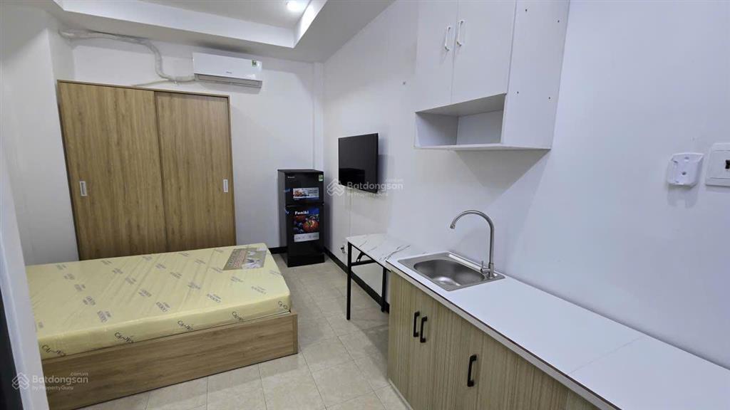 Bán chdv 7pn 7wc có thang máy tại đ. trần mai ninh, p12, q.tân bình, giá 8.9 tỷ tl