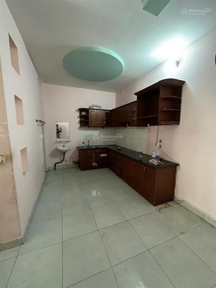 Bán nc4 54m2 gần chợ bà hoa, p12, q.tân bình, giá 6.5 tỷ tl