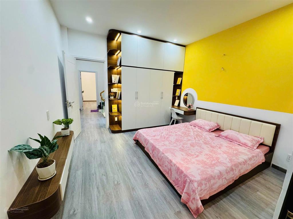 Bán nhà dt 4m x 16m, đ. âu cơ, p14, q. tb, giá 9.5 tỷ tl