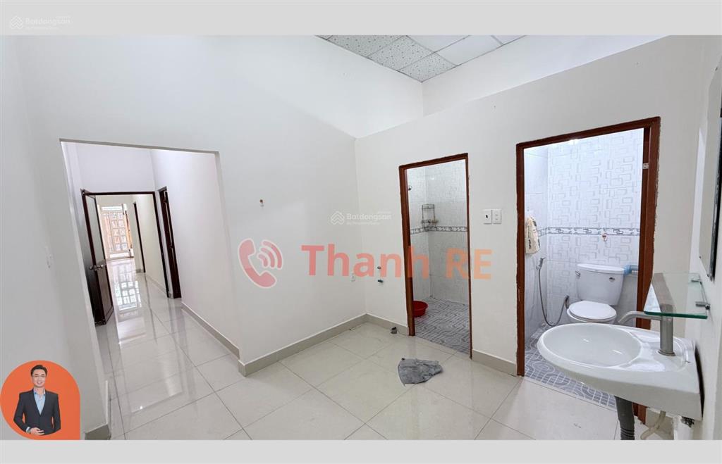 Nhà đẹp  giá thực  sổ sẵn tại đường số 2 lê văn việt tđ